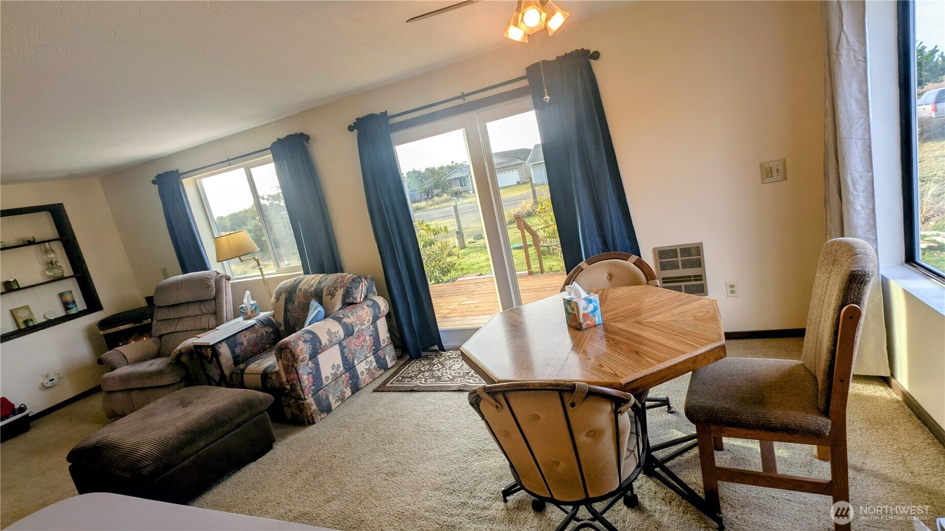 33612 I Street , Ocean Park, WA 98640