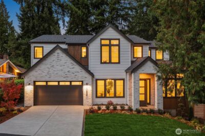 10620 NE 28th Place , Bellevue, WA 98004
