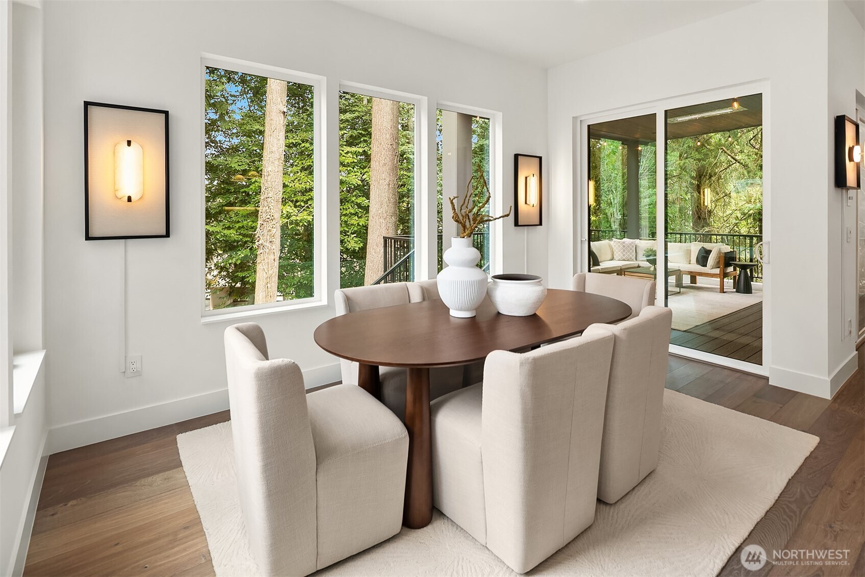10620 NE 28th Place , Bellevue, WA 98004