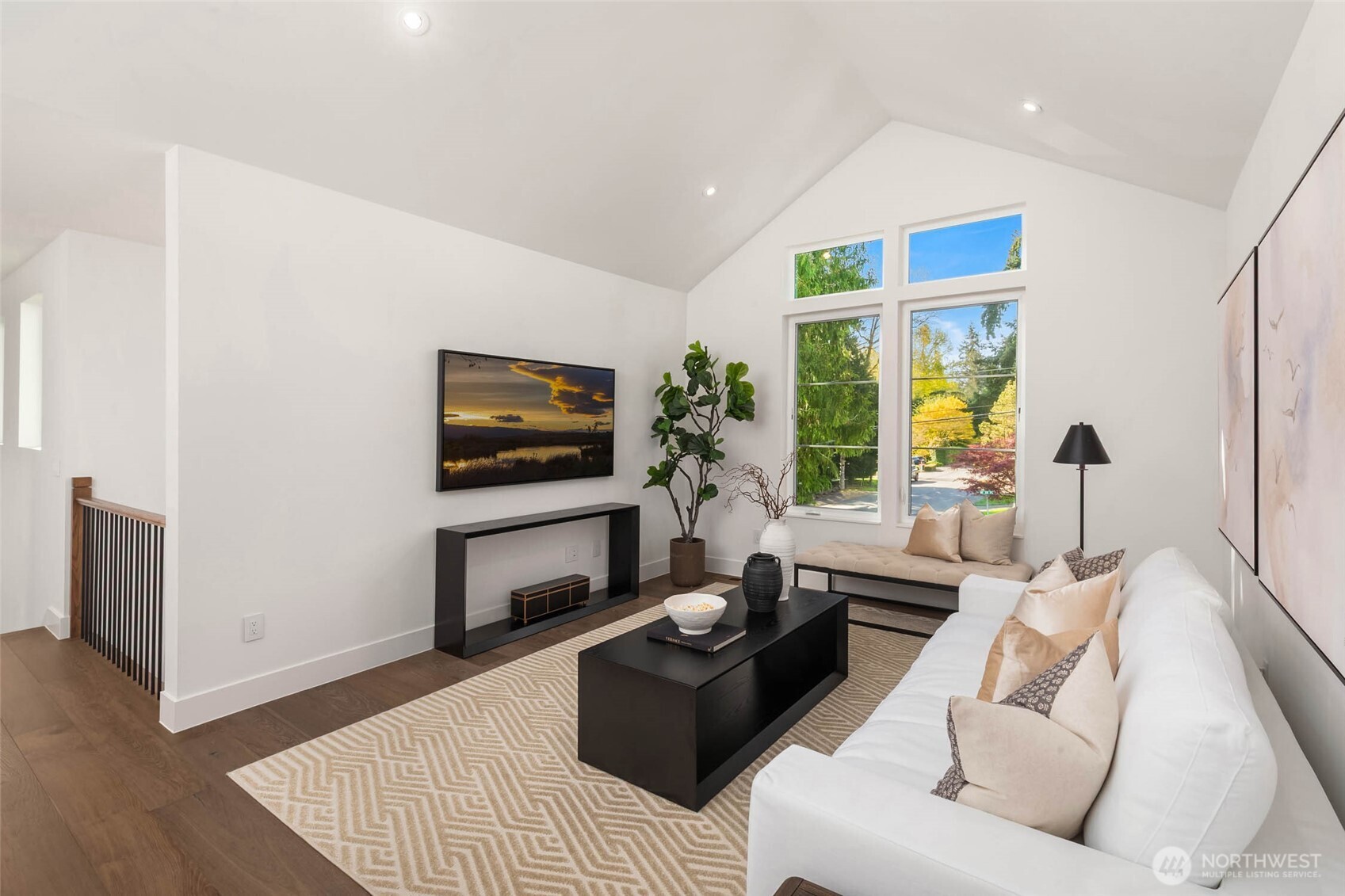 10620 NE 28th Place , Bellevue, WA 98004