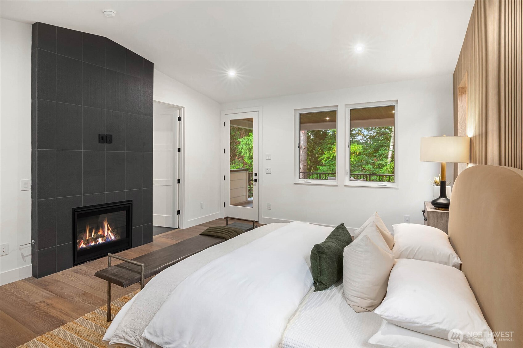 10620 NE 28th Place , Bellevue, WA 98004