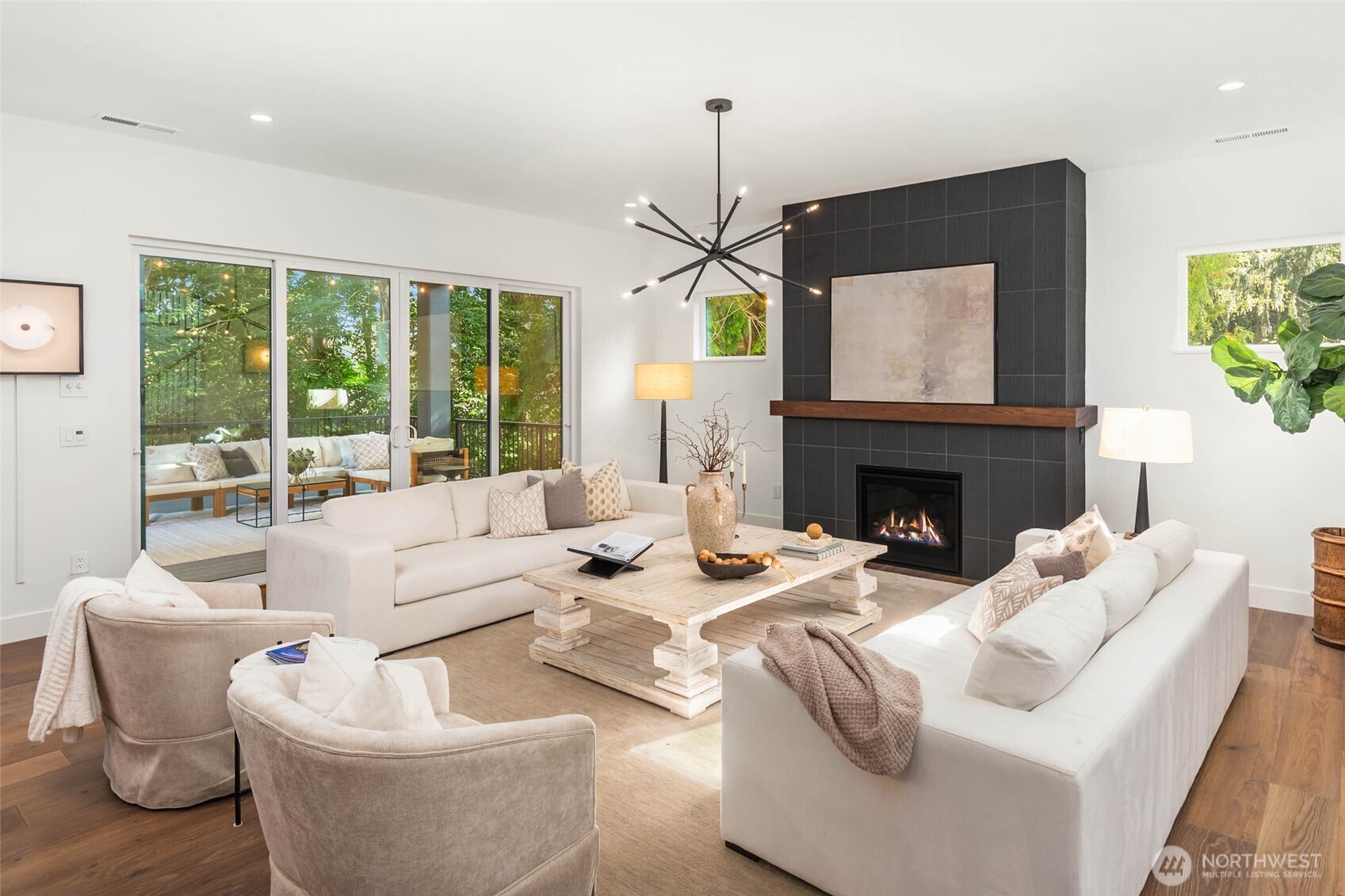 10620 NE 28th Place , Bellevue, WA 98004