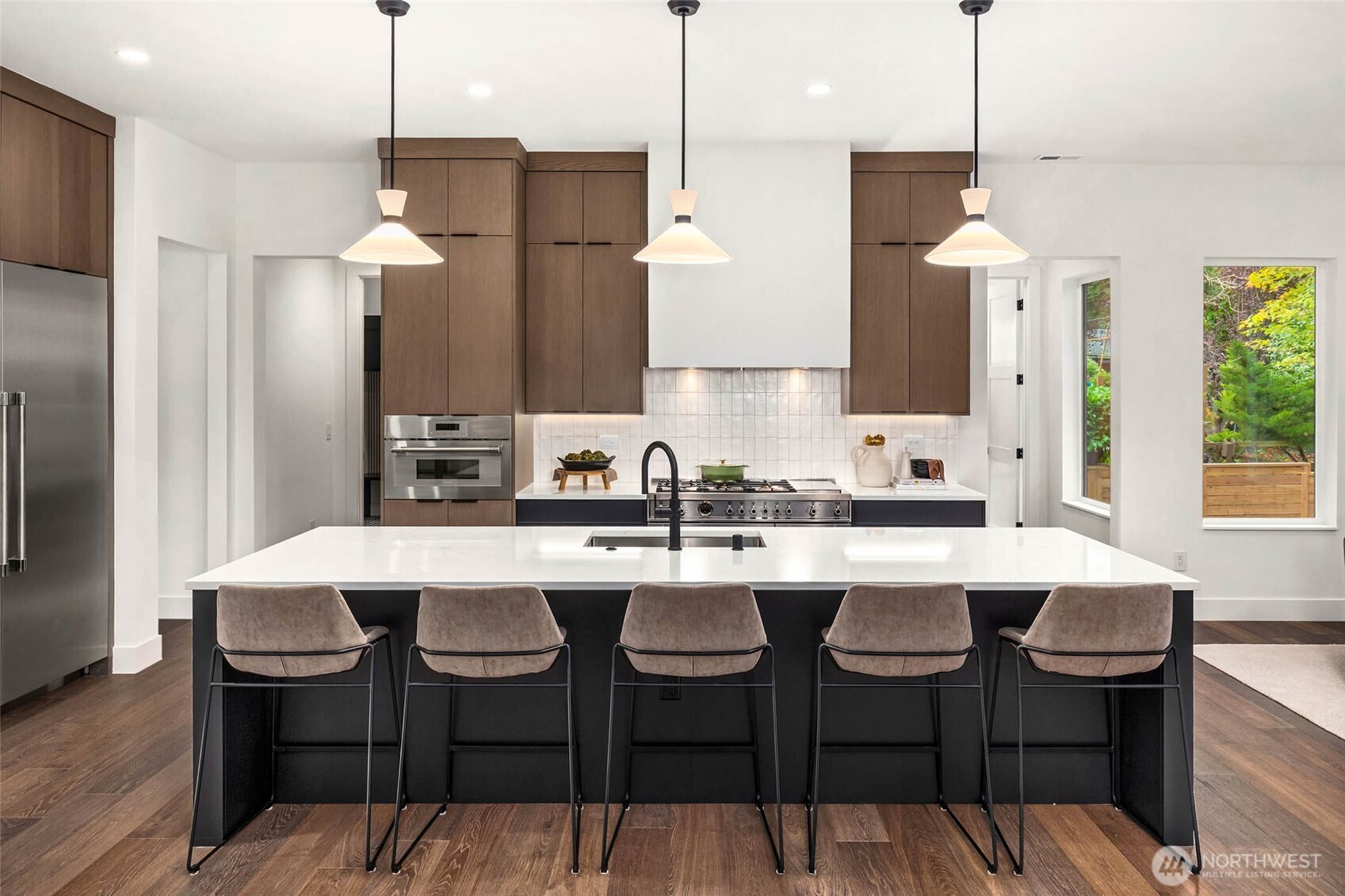 10620 NE 28th Place , Bellevue, WA 98004
