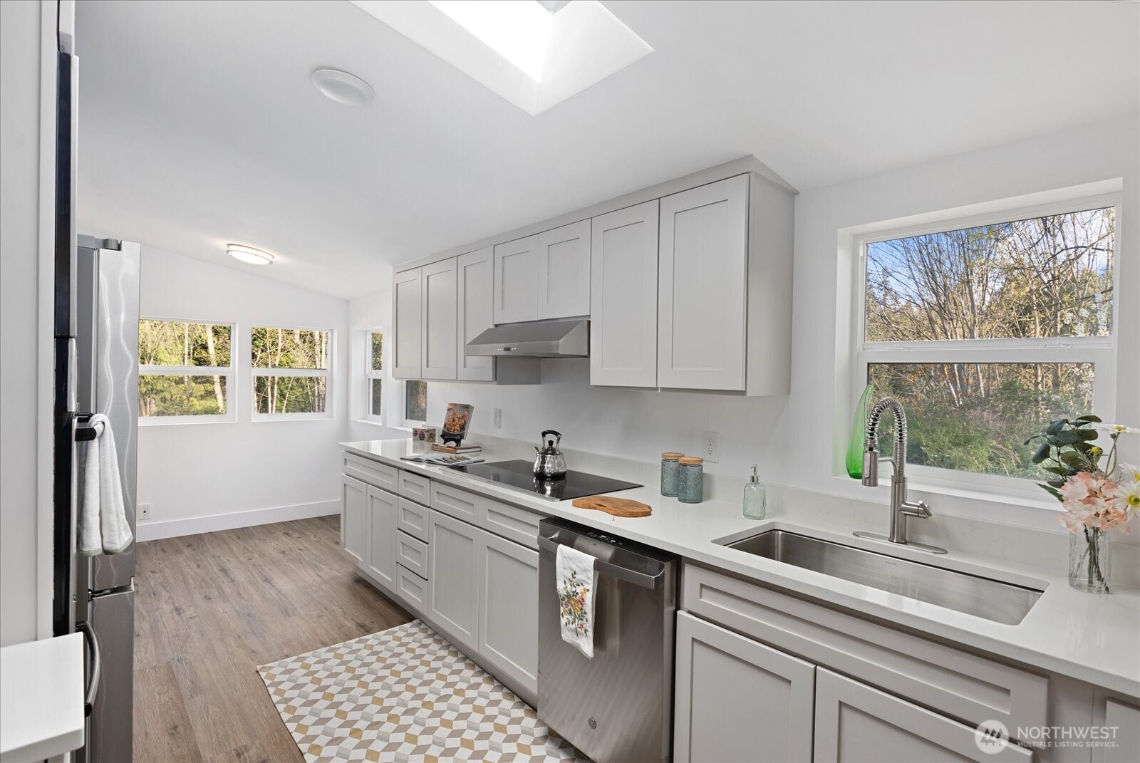 7318 Happy Hollow Road , Stanwood, WA 98292