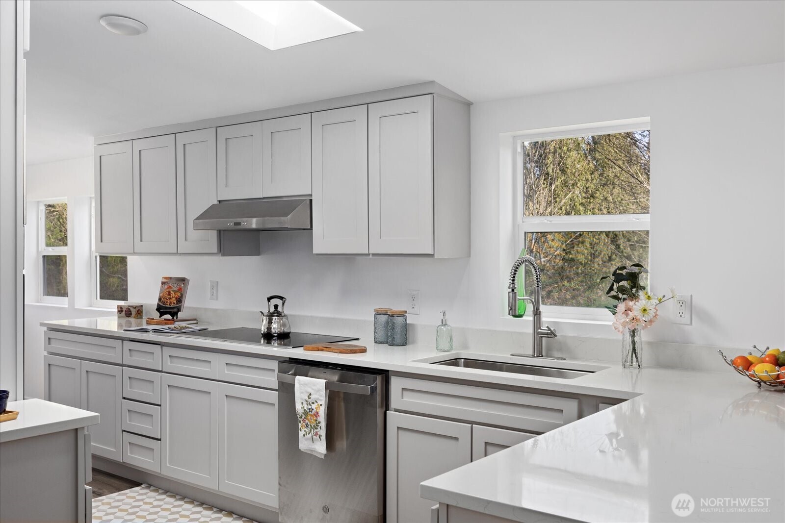 7318 Happy Hollow Road , Stanwood, WA 98292