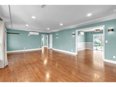 243 N Shepherd Road , Washougal, WA 98671 - Photo 5