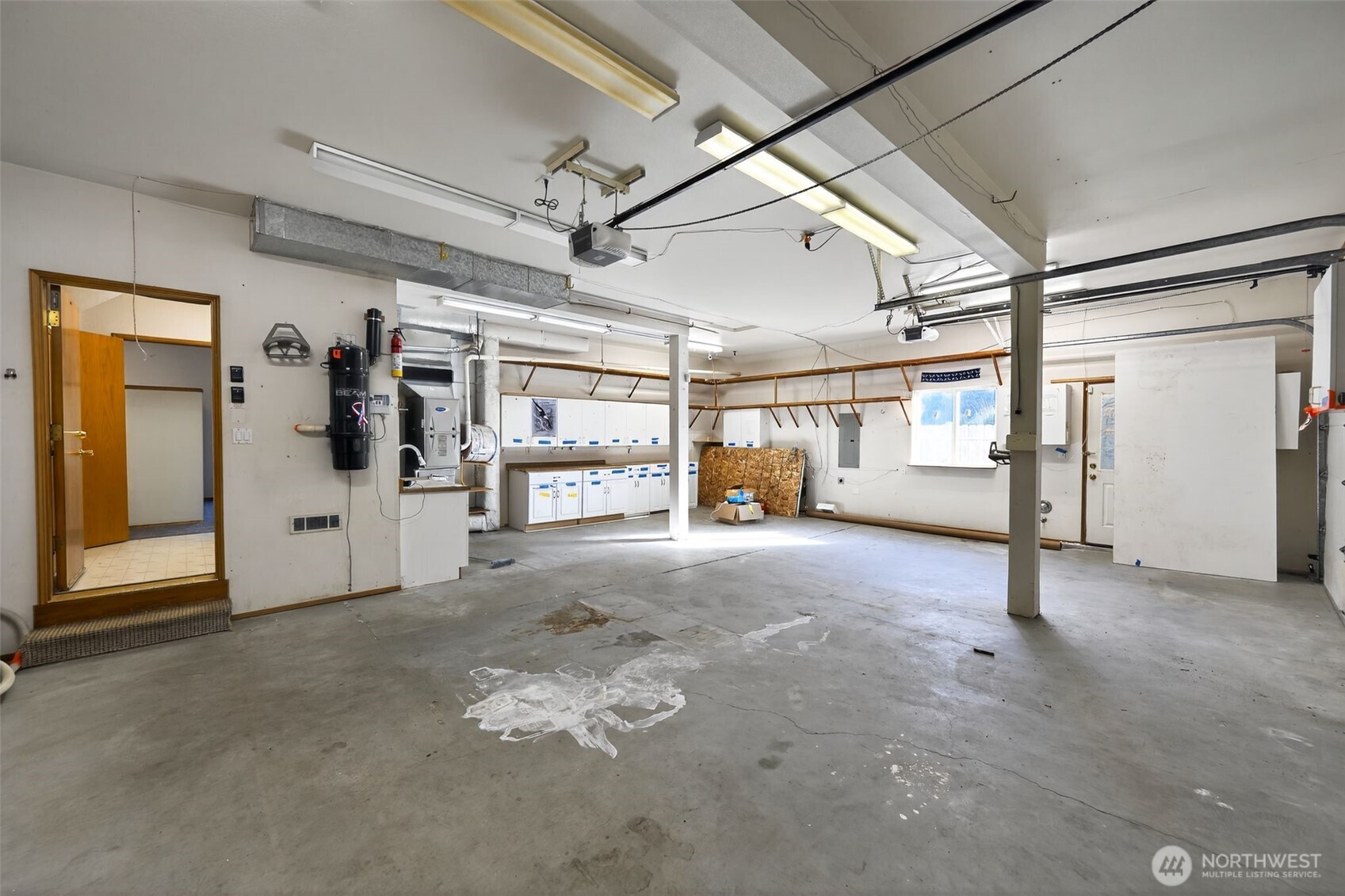 844 Holbeck Drive , Camano Island, WA 98282