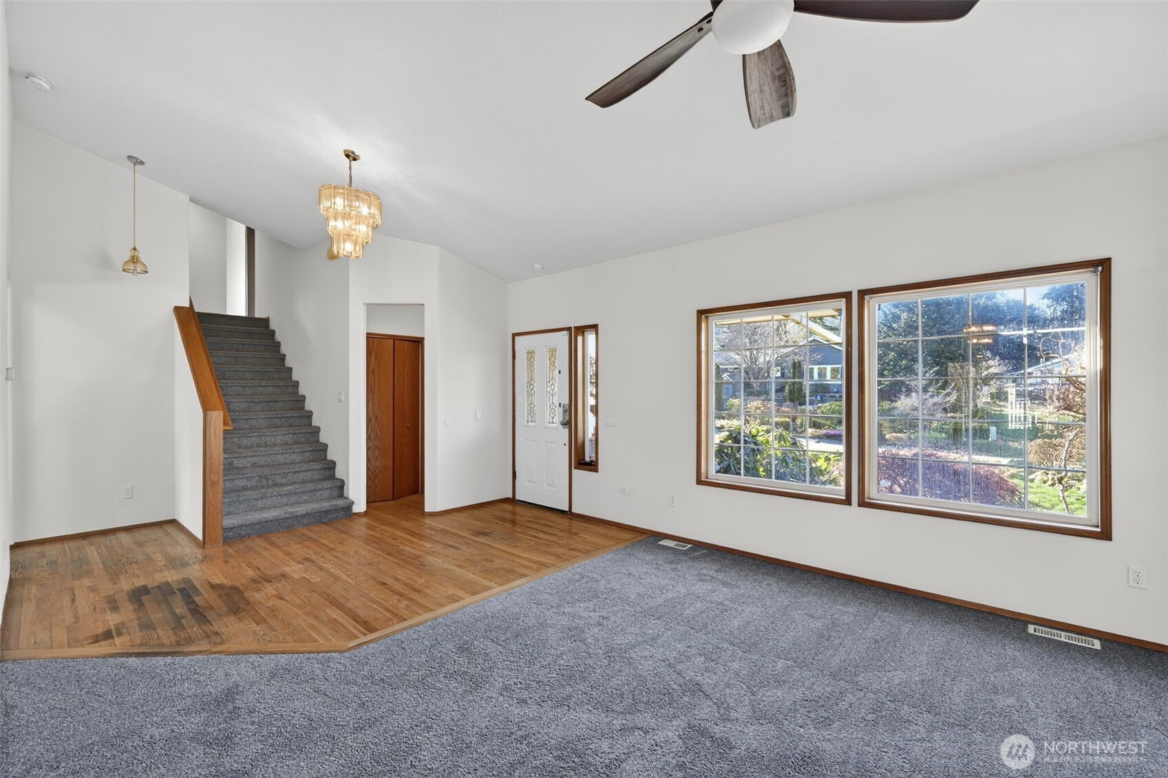 844 Holbeck Drive , Camano Island, WA 98282