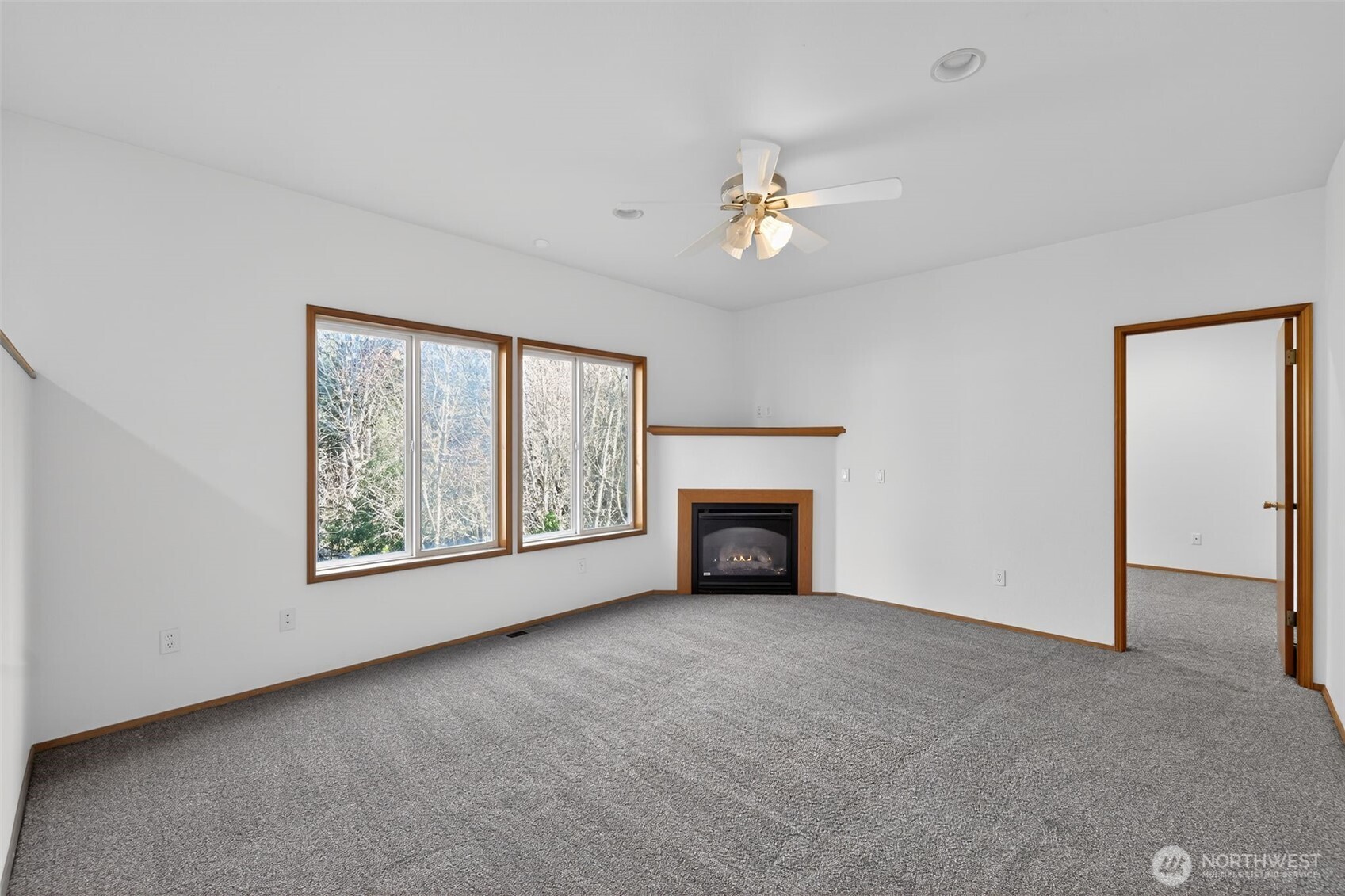 844 Holbeck Drive , Camano Island, WA 98282