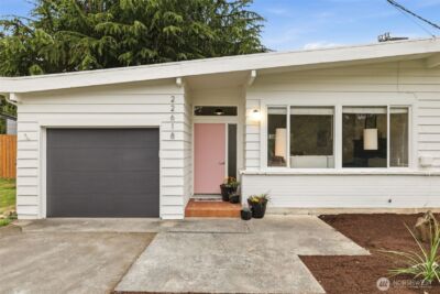 22618 87th Avenue W, Edmonds, WA 98026 - Photo 2