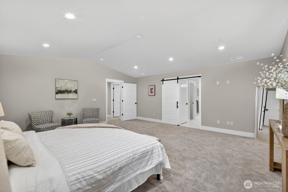 15008 75th Avenue NE, Kenmore, WA 98028