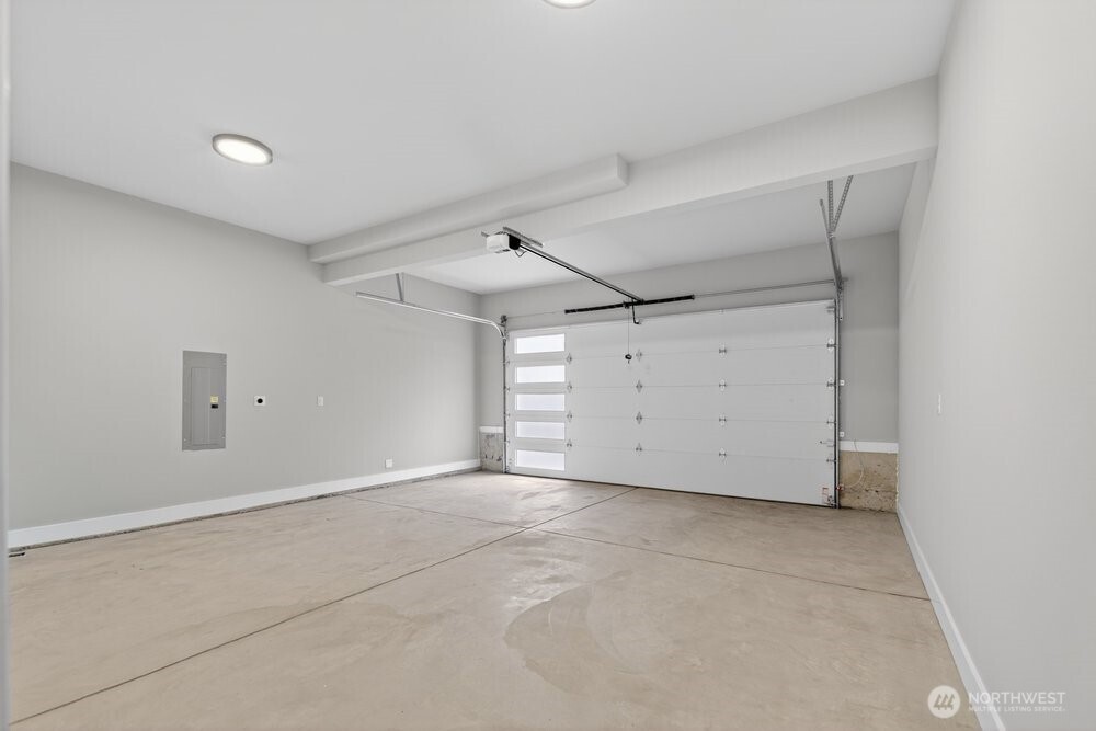 15008 75th Avenue NE, Kenmore, WA 98028
