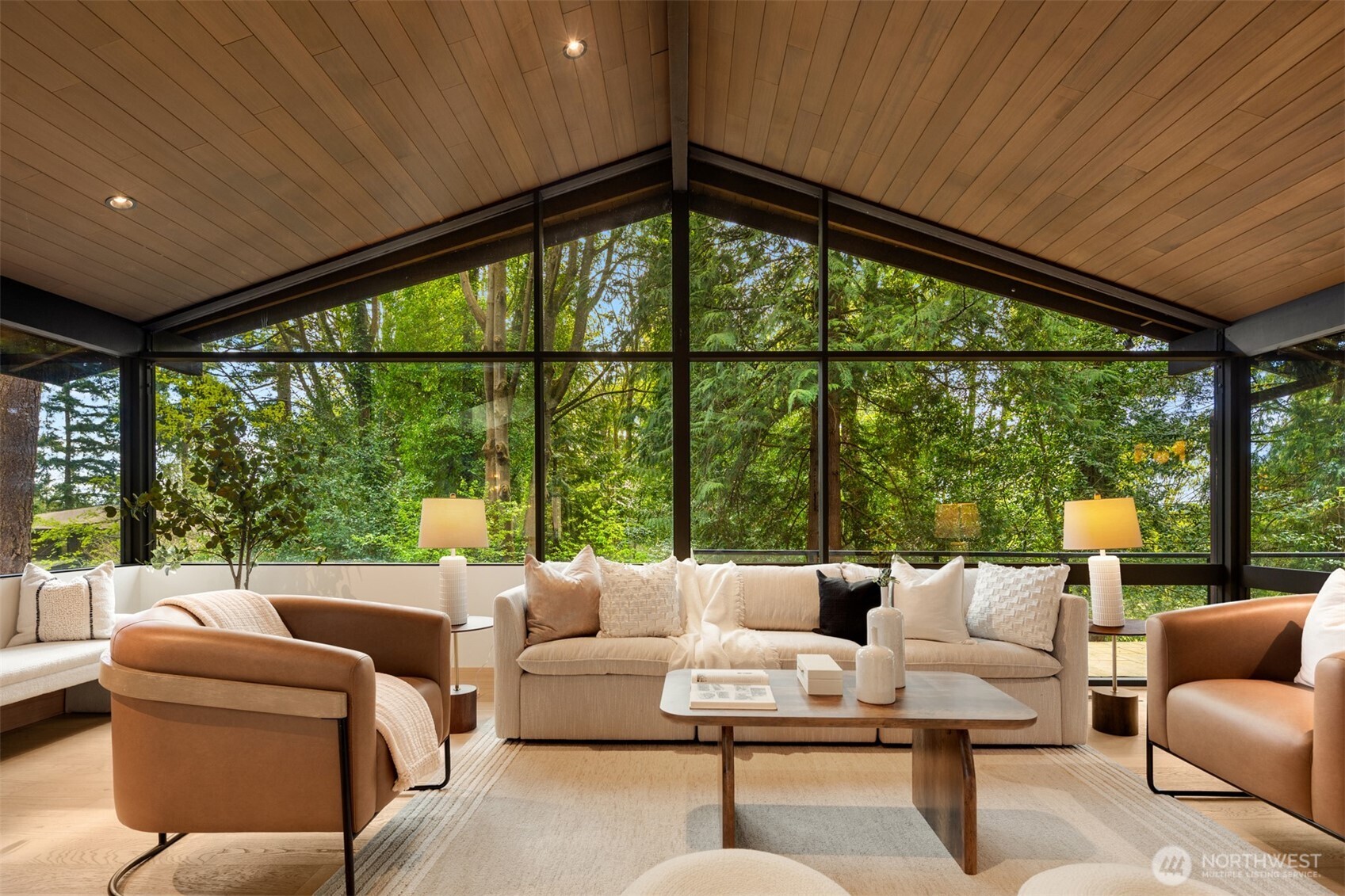 7236 NE 121st Place , Kirkland, WA 98034