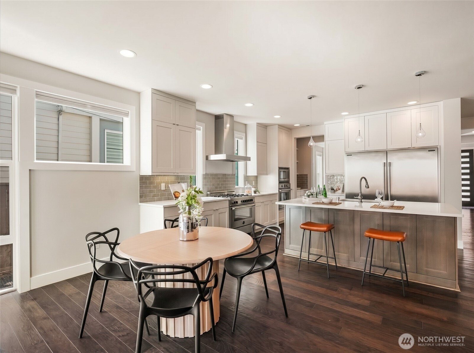 2824 Park Avenue N, Renton, WA 98056