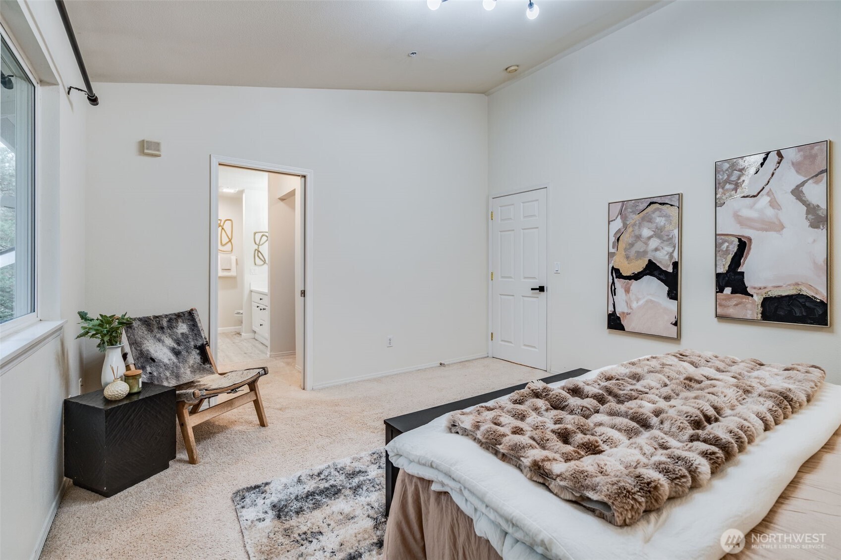 14503 Simonds Road NE #C, Kirkland, WA 98034