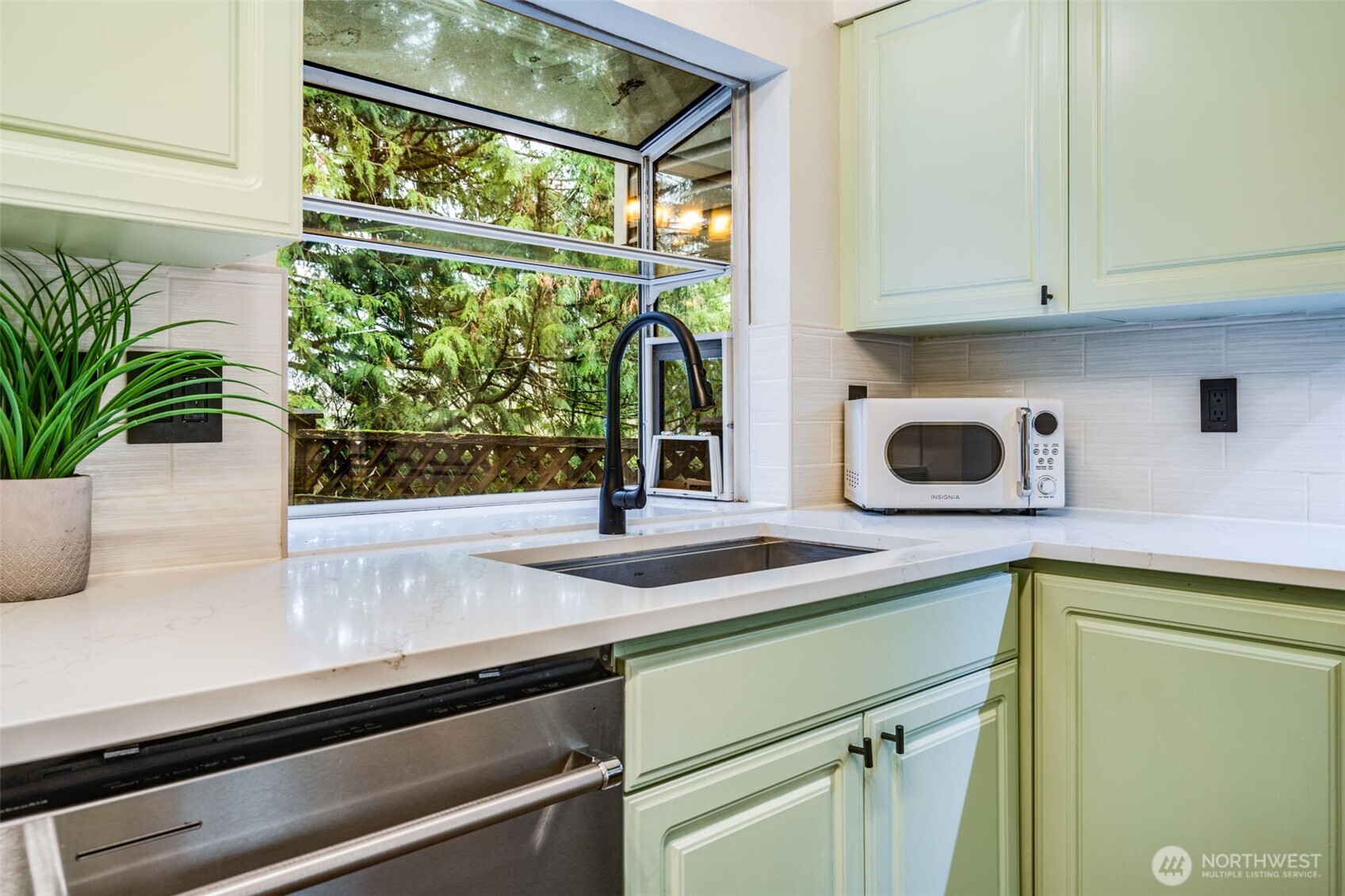 14503 Simonds Road NE #C, Kirkland, WA 98034