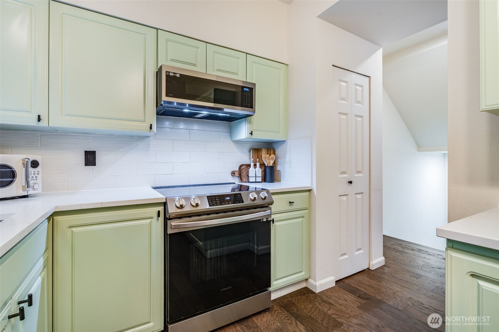 14503 Simonds Road NE #C, Kirkland, WA 98034