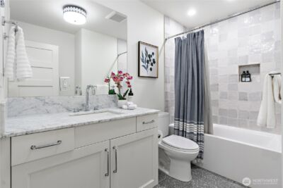 2708 1st Avenue W, Seattle, WA 98119 - Photo 27