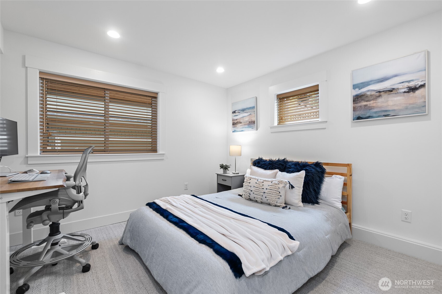 2708 1st Avenue W, Seattle, WA 98119