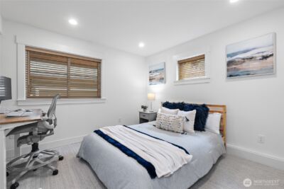 2708 1st Avenue W, Seattle, WA 98119 - Photo 29