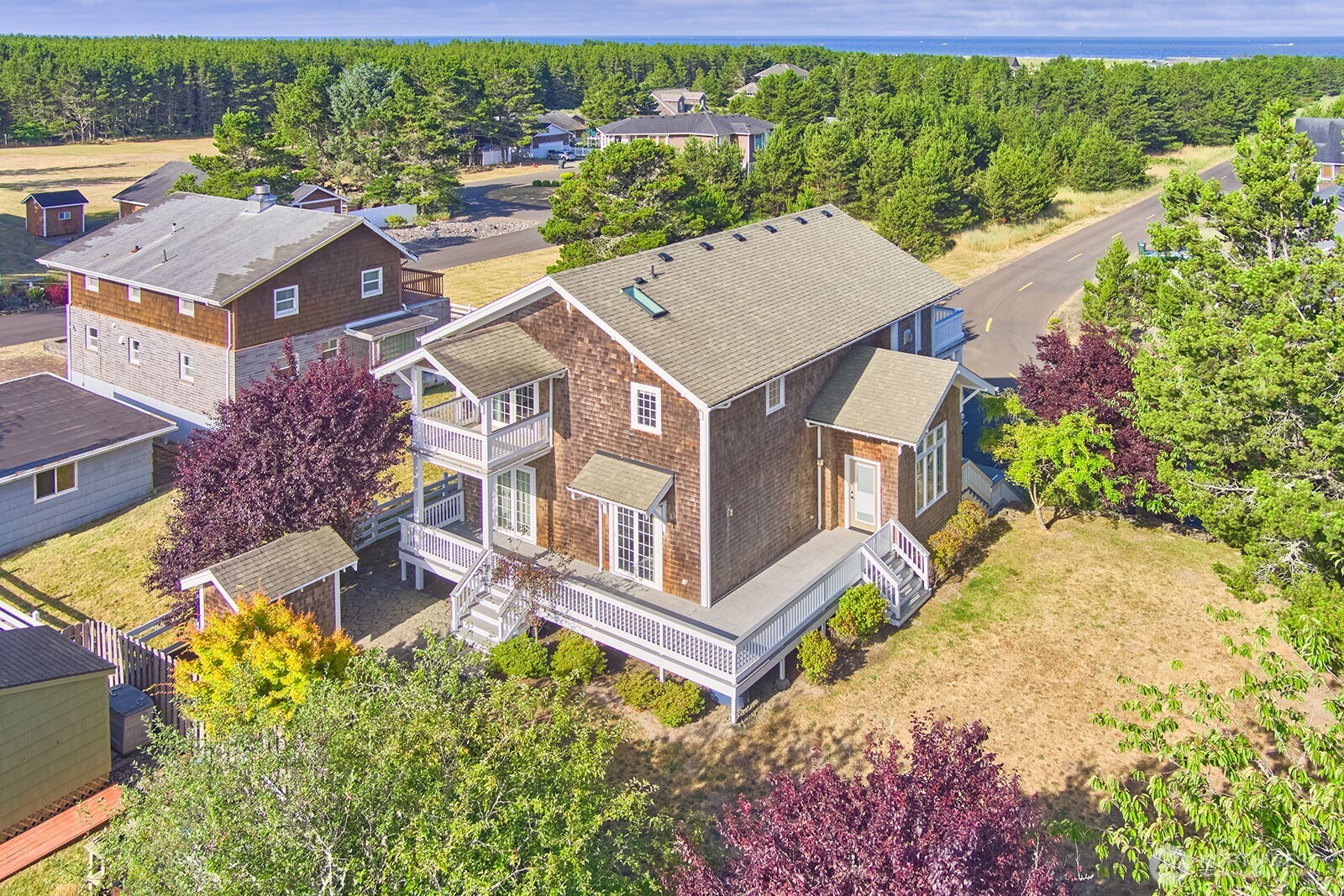 205 26th Street NW, Long Beach, WA 98631