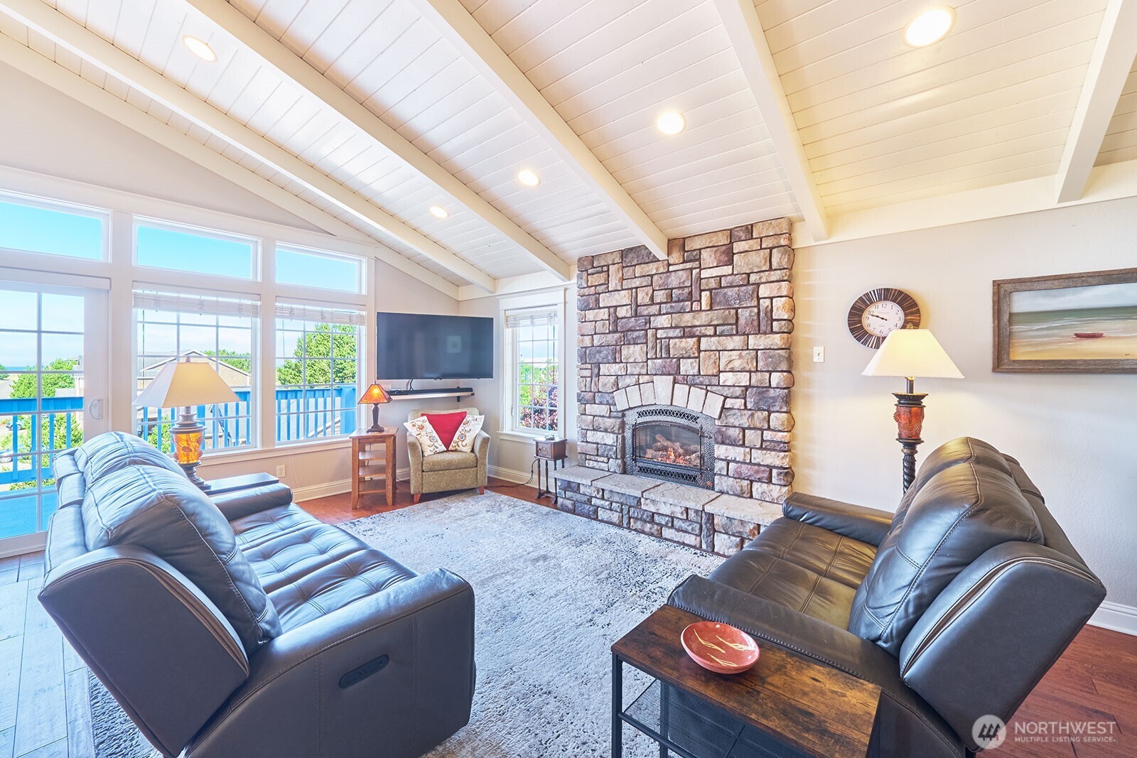 205 26th Street NW, Long Beach, WA 98631