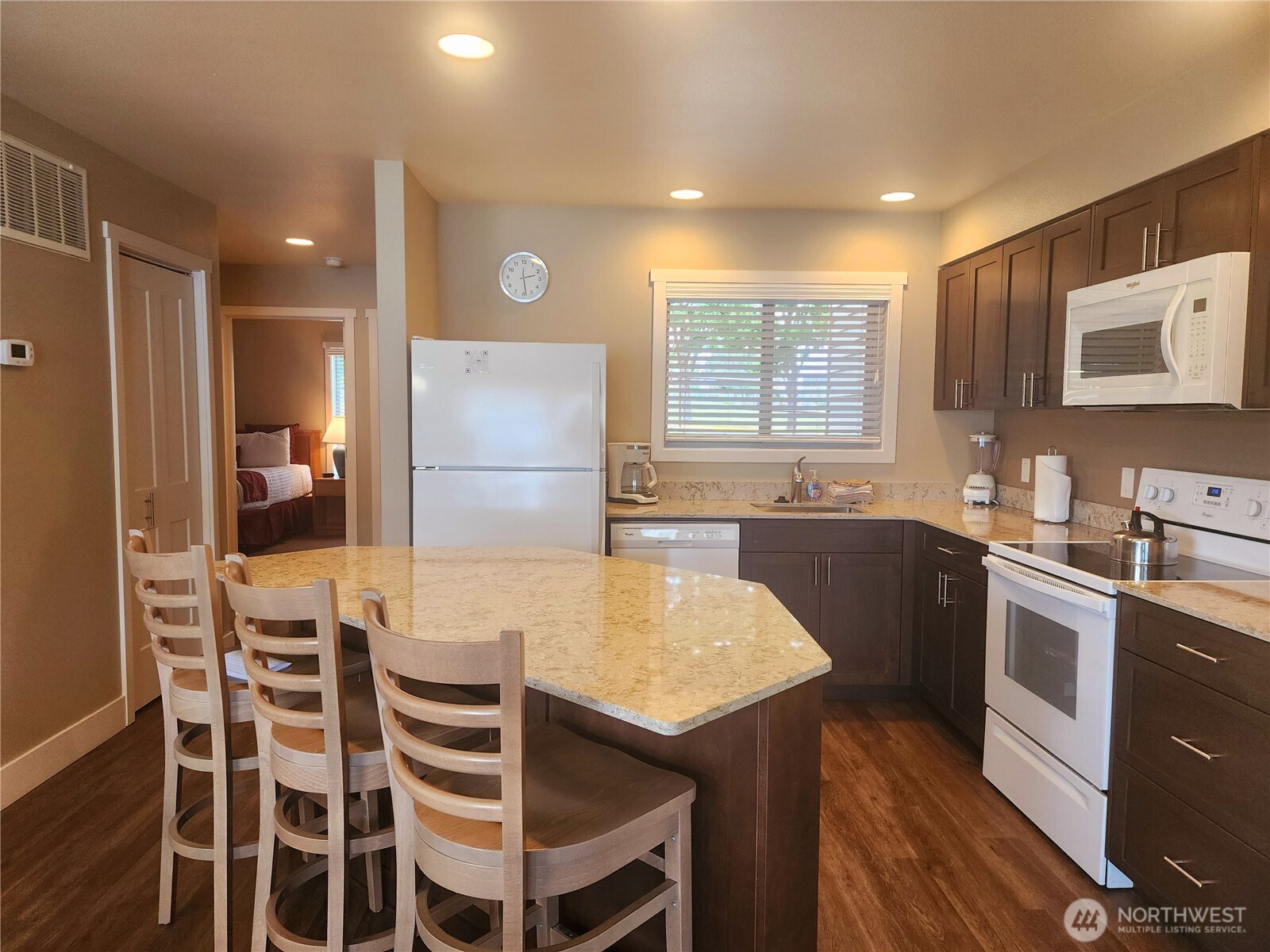 1 Lakeside 713-M , Manson, WA 98831