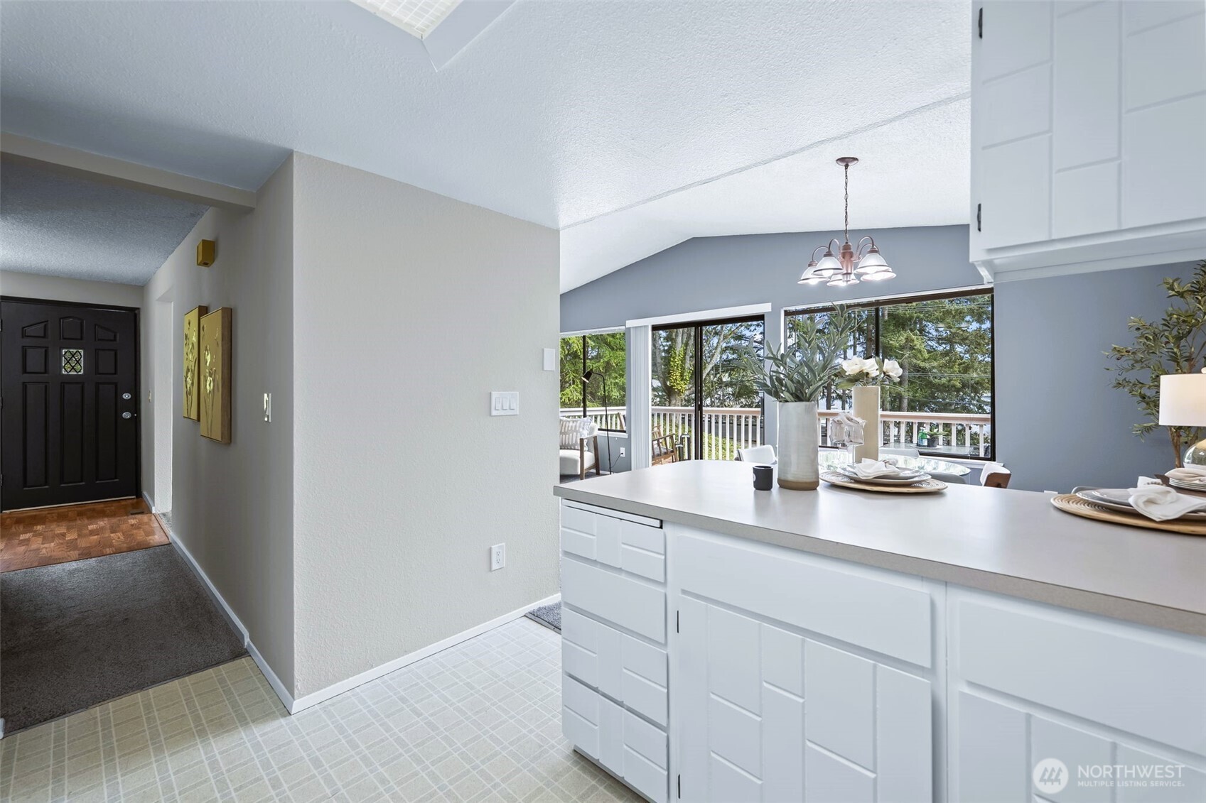 296 298 North Shore Boulevard , Fox Island, WA 98333