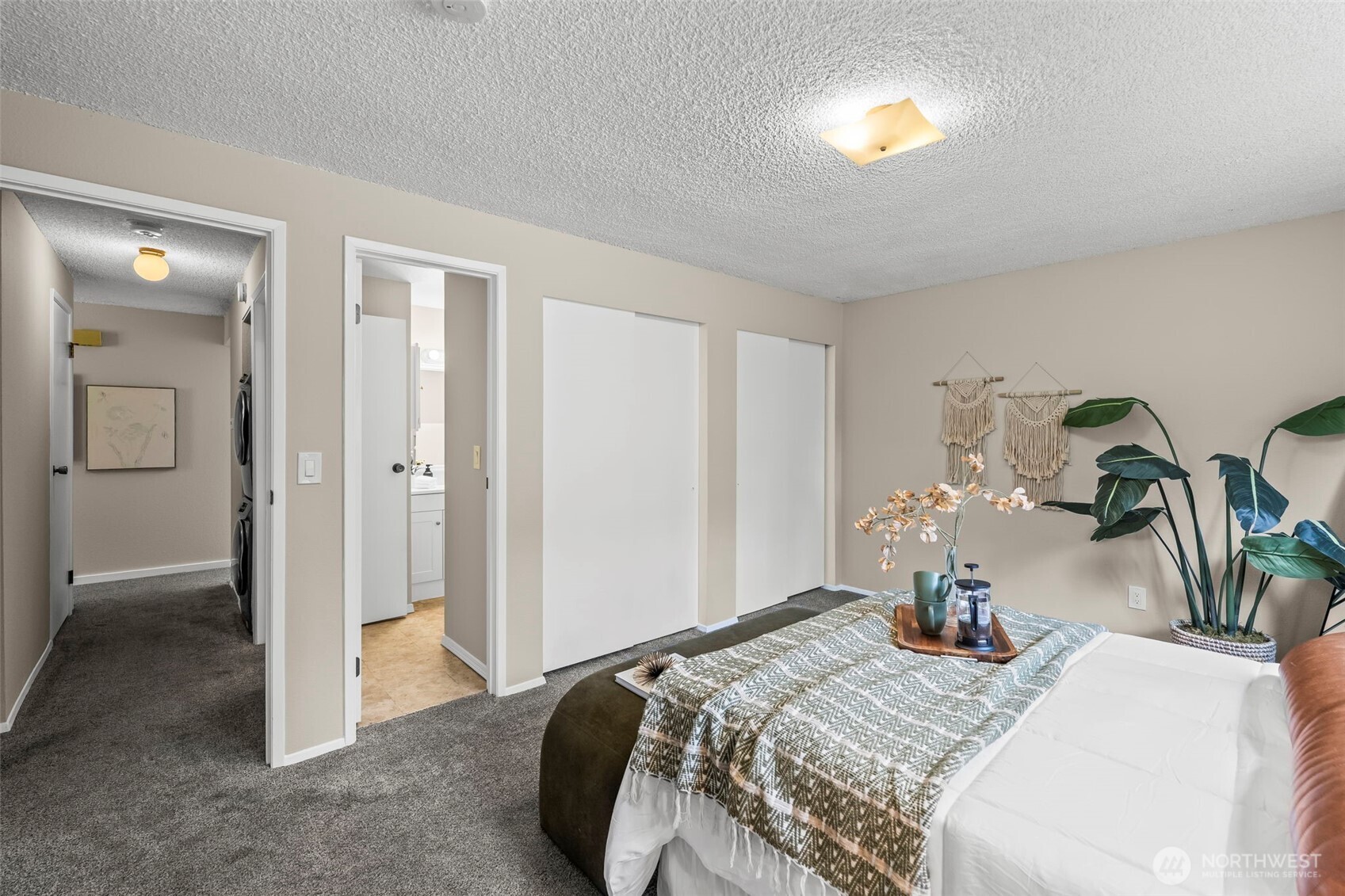 296 298 North Shore Boulevard , Fox Island, WA 98333
