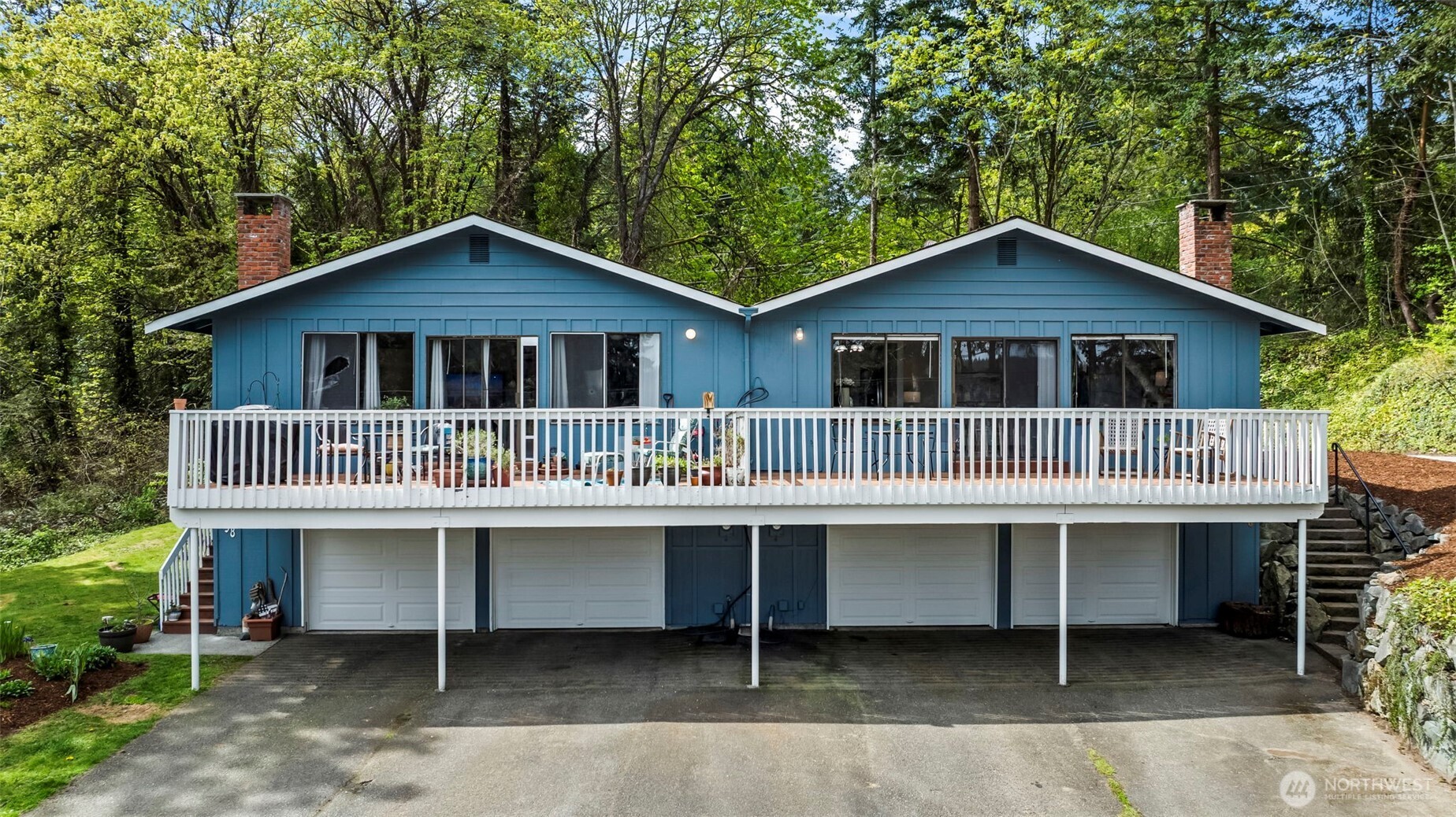 296 298 North Shore Boulevard , Fox Island, WA 98333