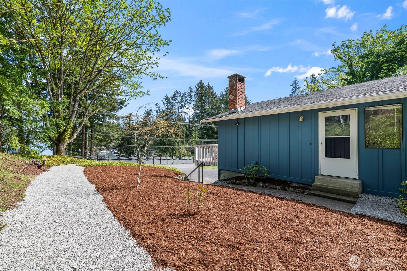 296 298 North Shore Boulevard , Fox Island, WA 98333