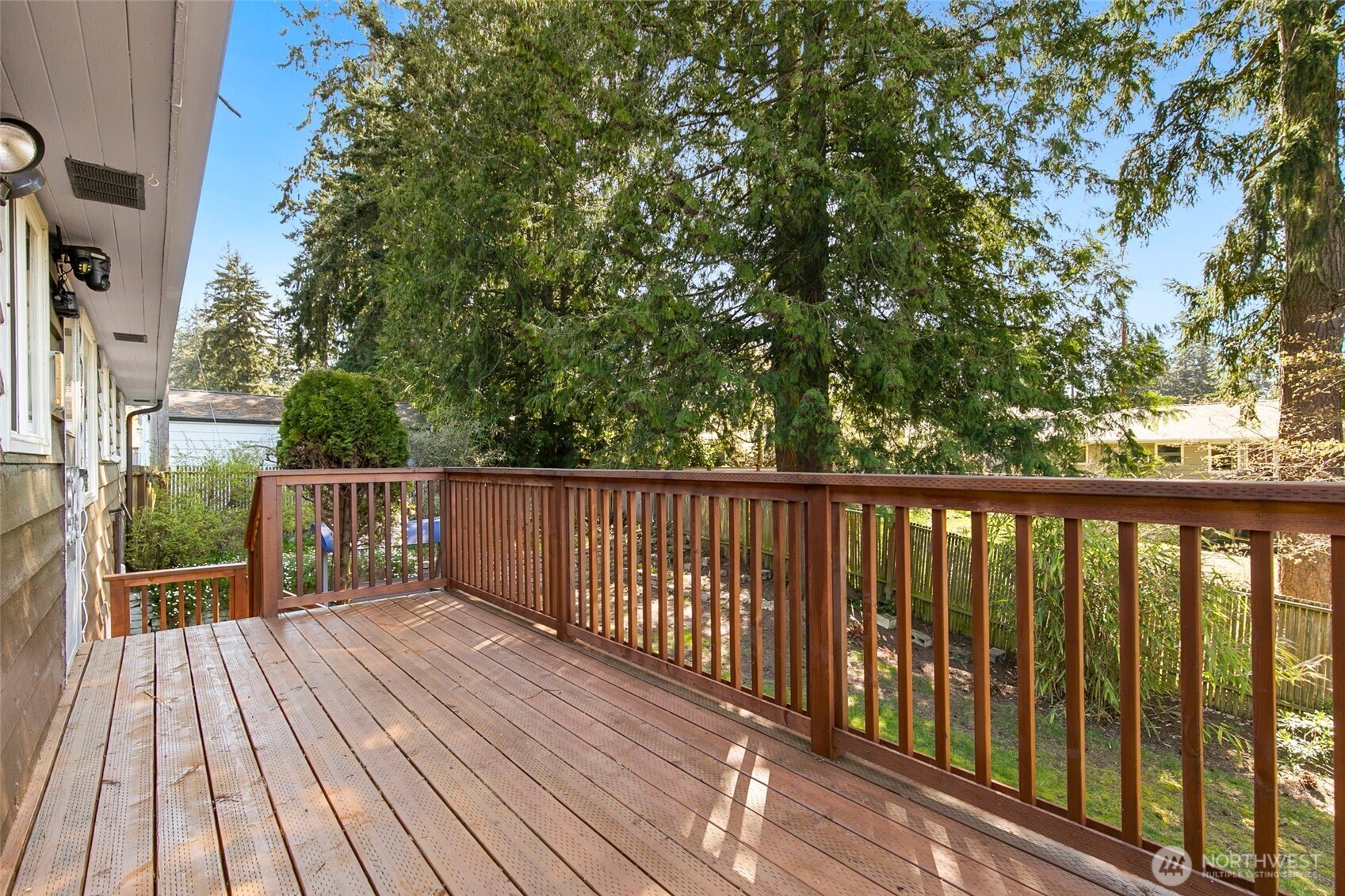 135 NW 181st Street , Shoreline, WA 98177