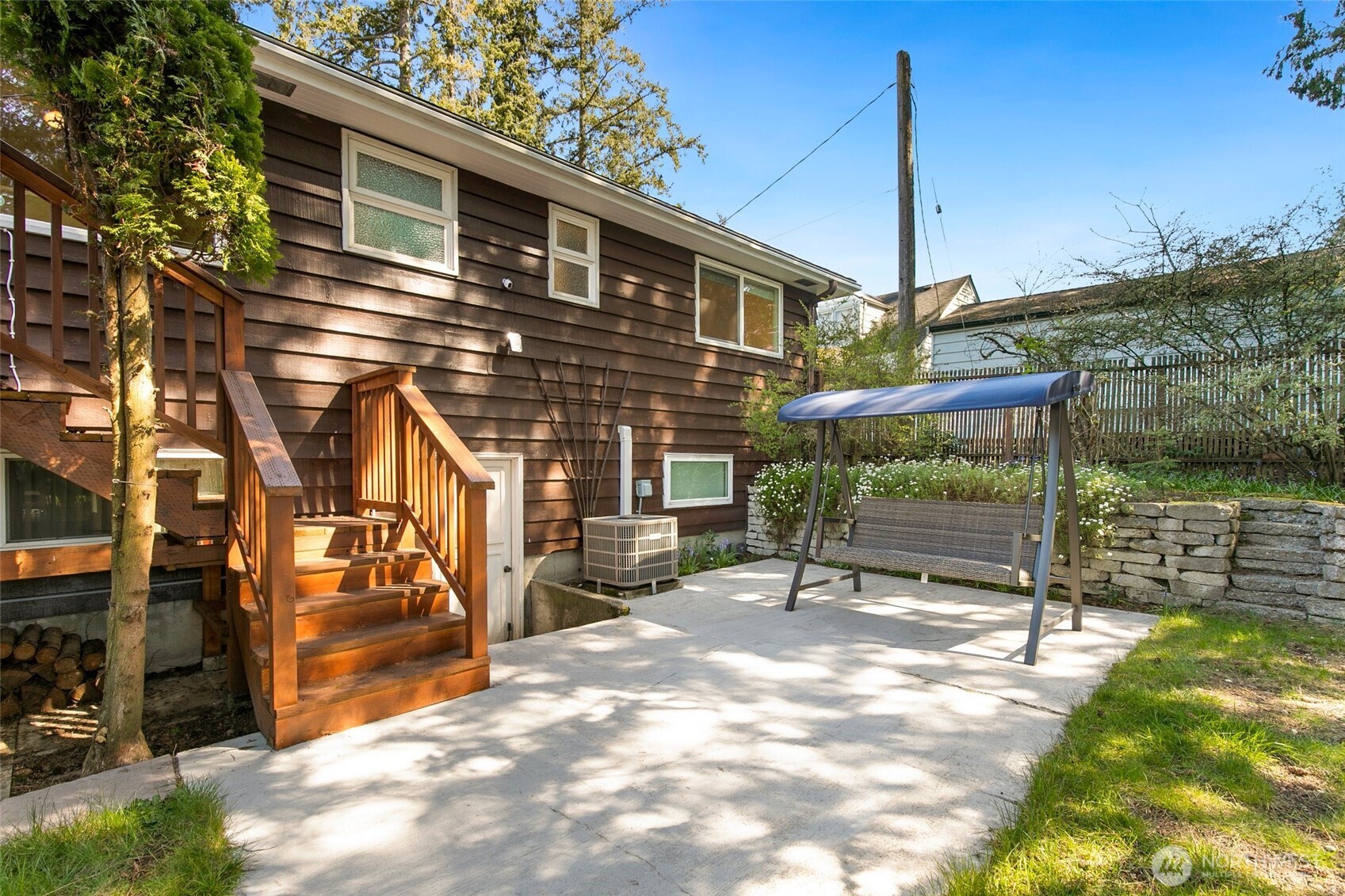 135 NW 181st Street , Shoreline, WA 98177