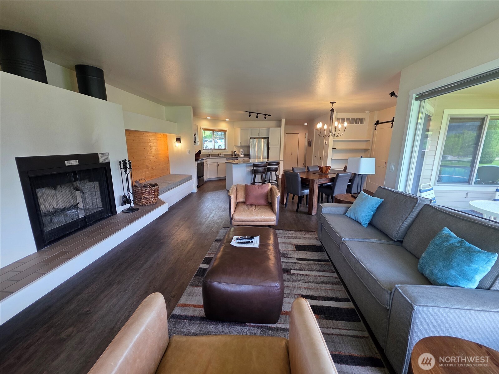 1 Lodge 609-Q , Manson, WA 98831
