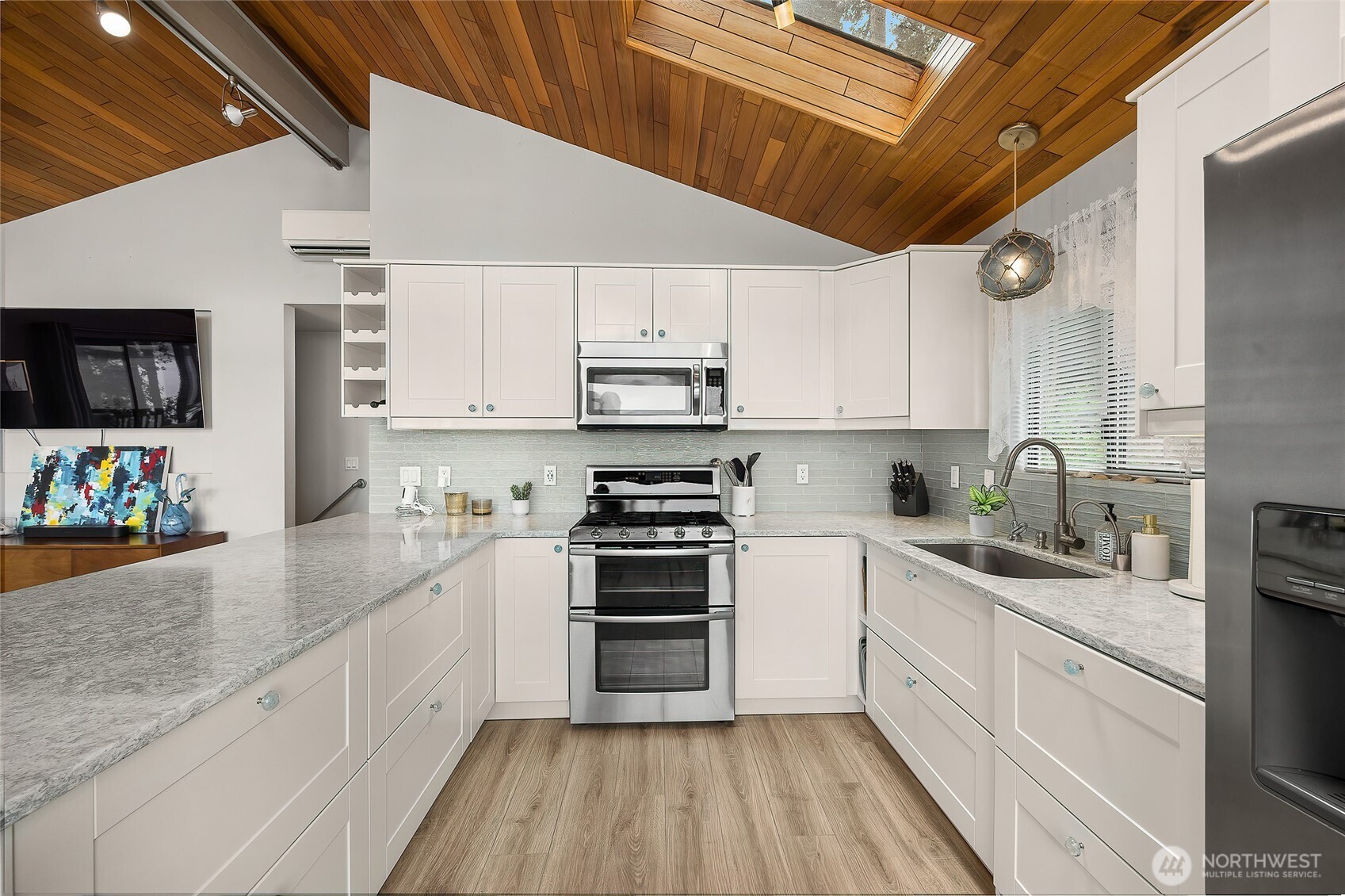 285 Harrington , Coupeville, WA 98239