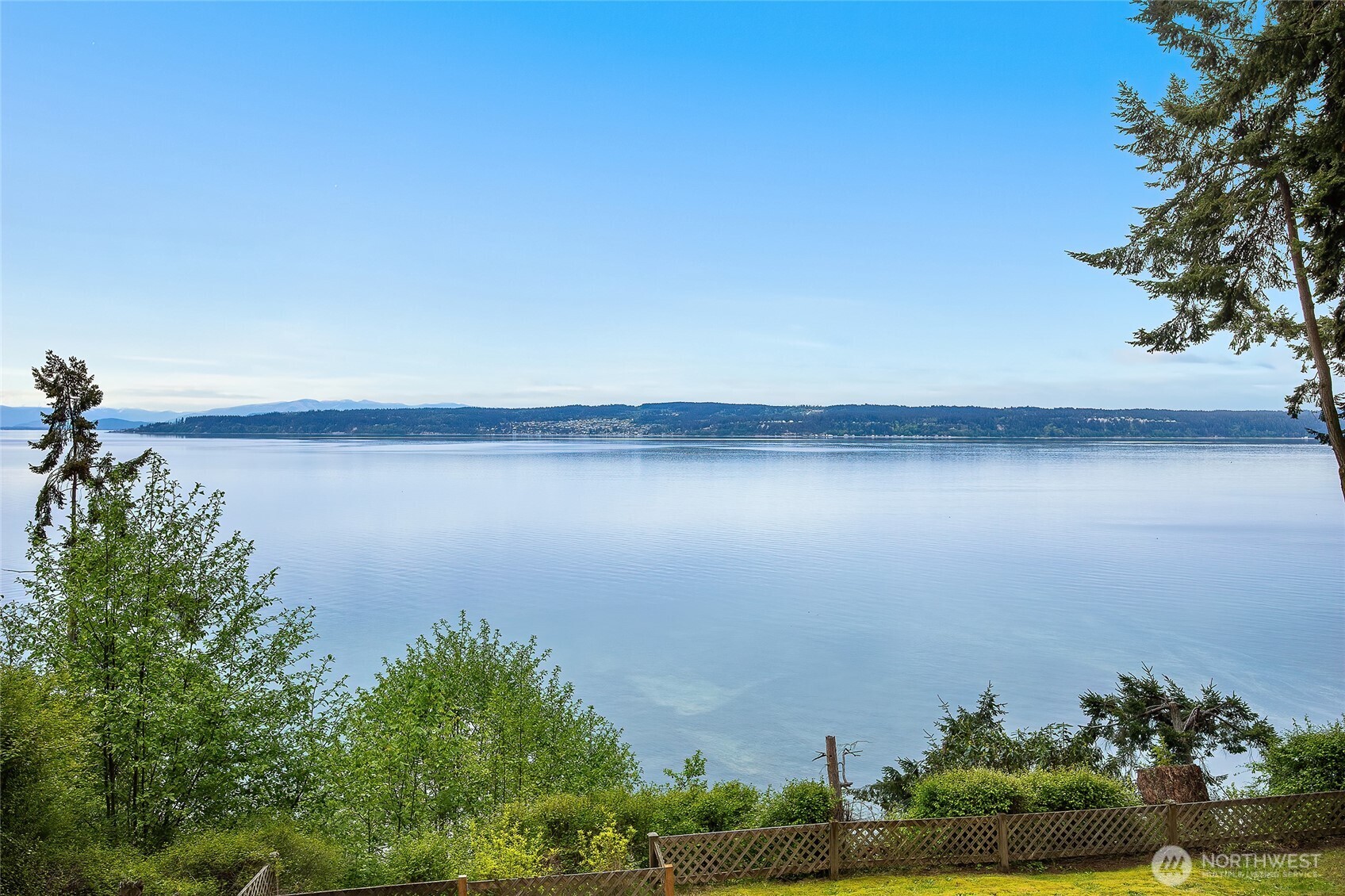 285 Harrington , Coupeville, WA 98239