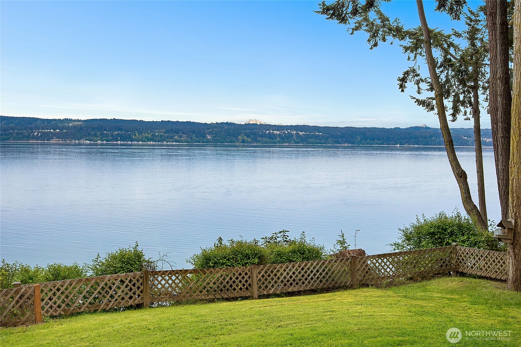 285 Harrington , Coupeville, WA 98239