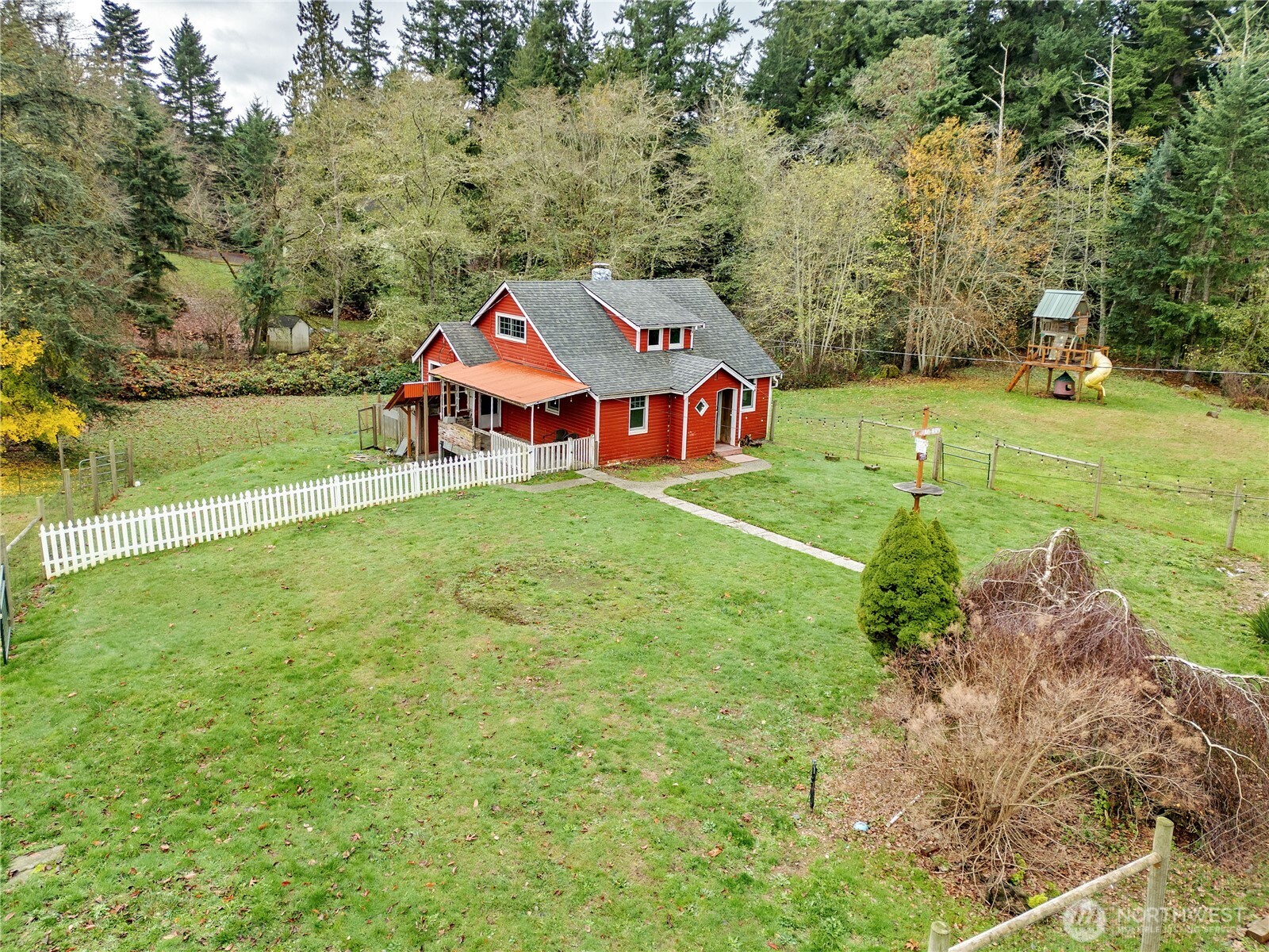 2821 NW Costa Vida Way , Poulsbo, WA 98370