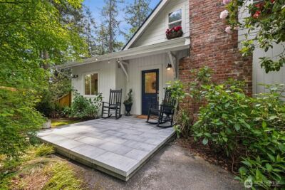 15715 249 Avenue SE, Issaquah, WA 98027 - Photo 1