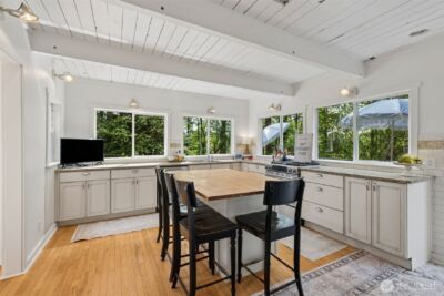 15715 249 Avenue SE, Issaquah, WA 98027 - Photo 9