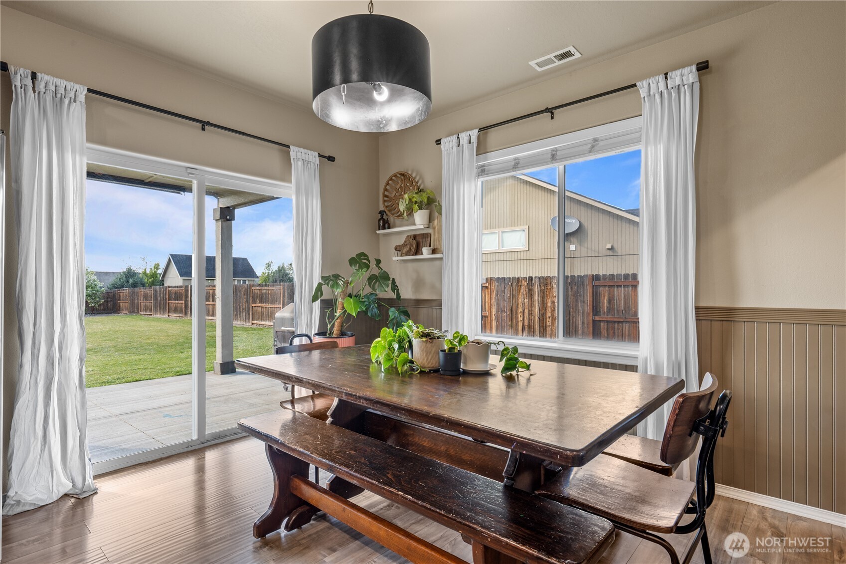 728 S Lakeland , Moses Lake, WA 98837