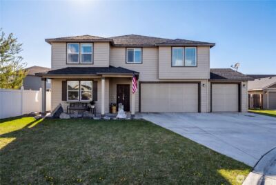 728 S Lakeland , Moses Lake, WA 98837 - Photo 2
