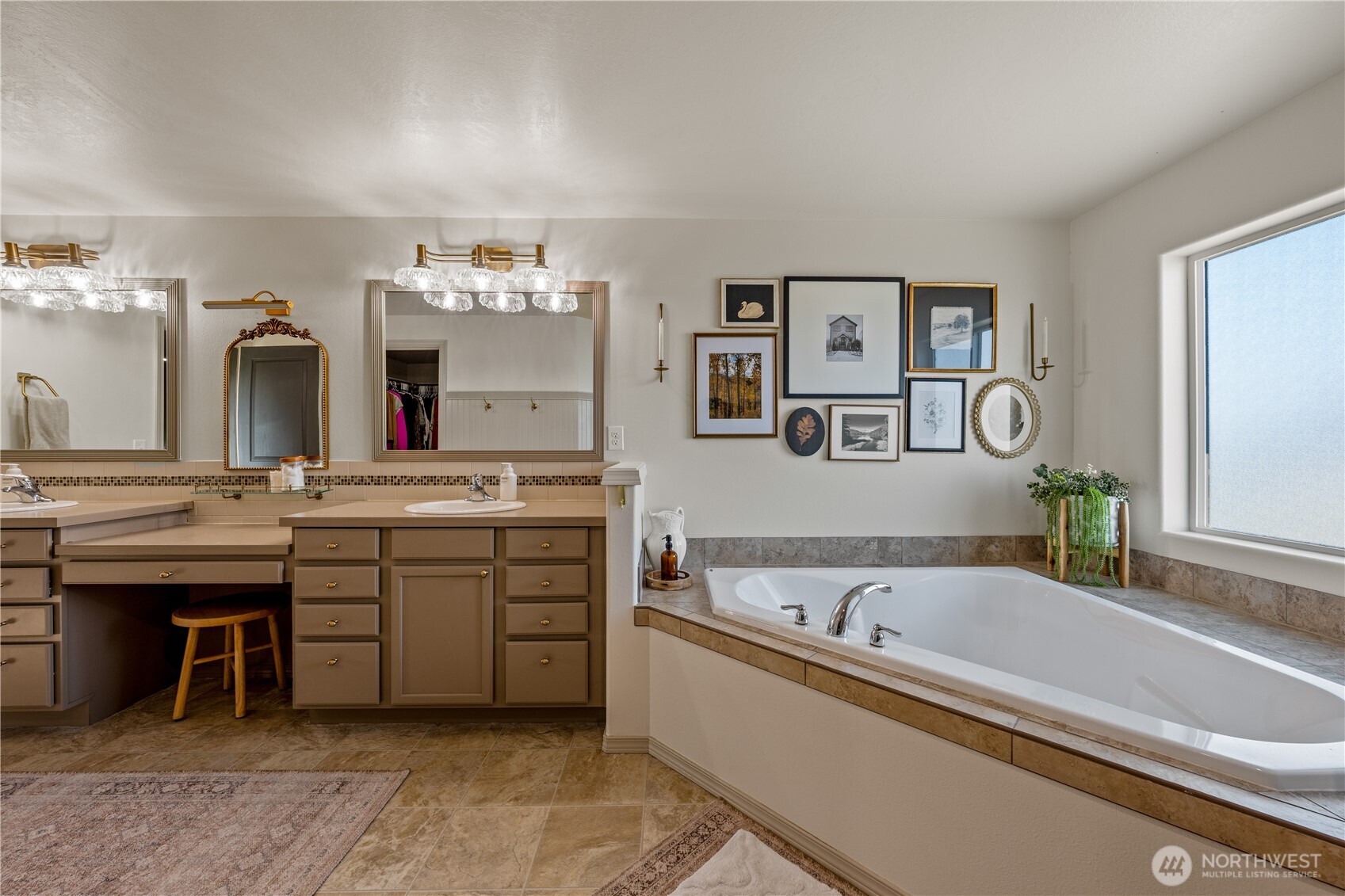 728 S Lakeland , Moses Lake, WA 98837