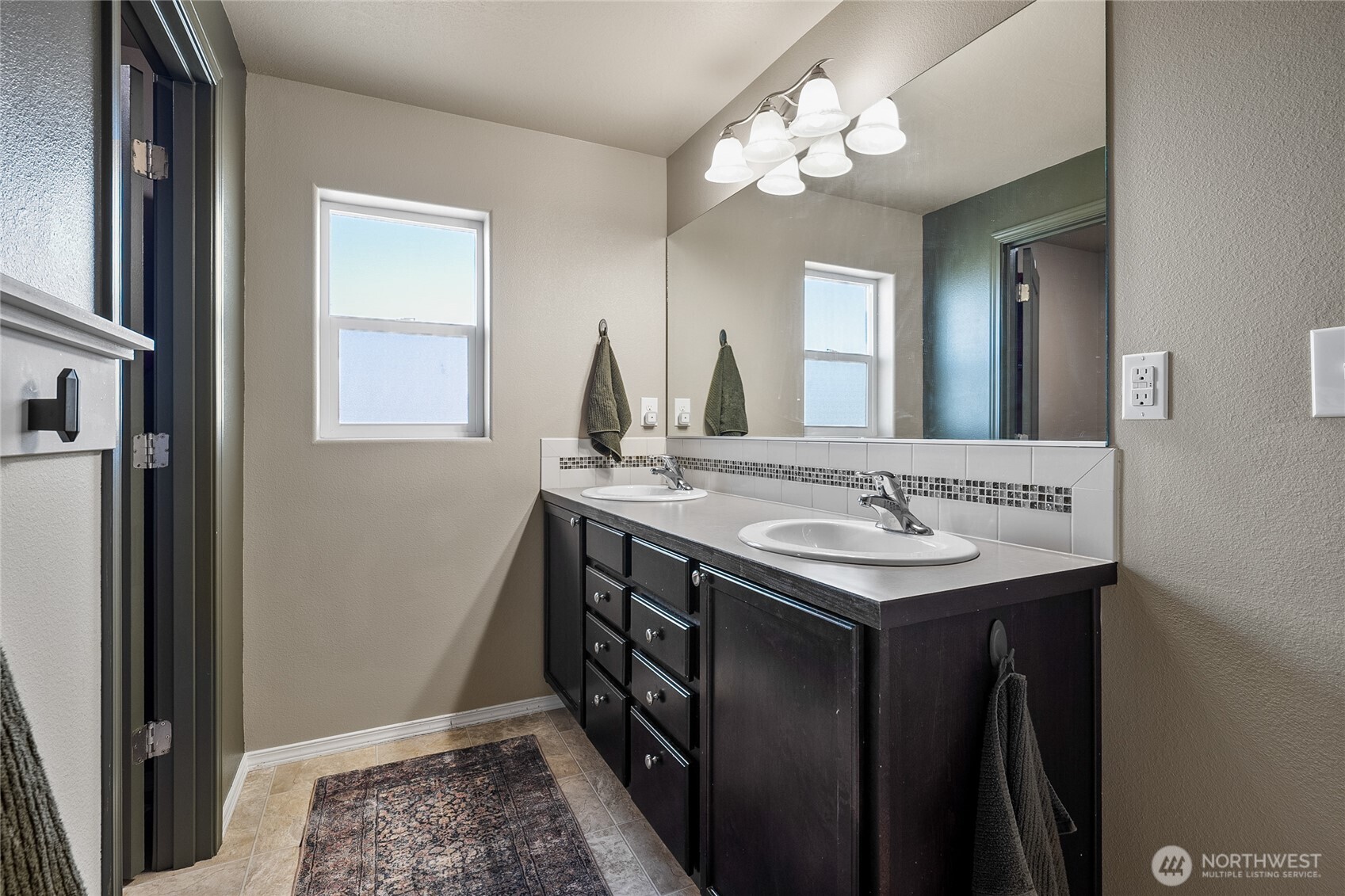 728 S Lakeland , Moses Lake, WA 98837