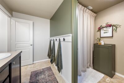 728 S Lakeland , Moses Lake, WA 98837 - Photo 33