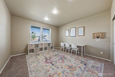 728 S Lakeland , Moses Lake, WA 98837 - Photo 5