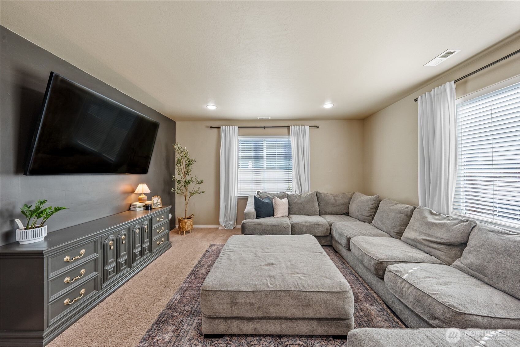 728 S Lakeland , Moses Lake, WA 98837