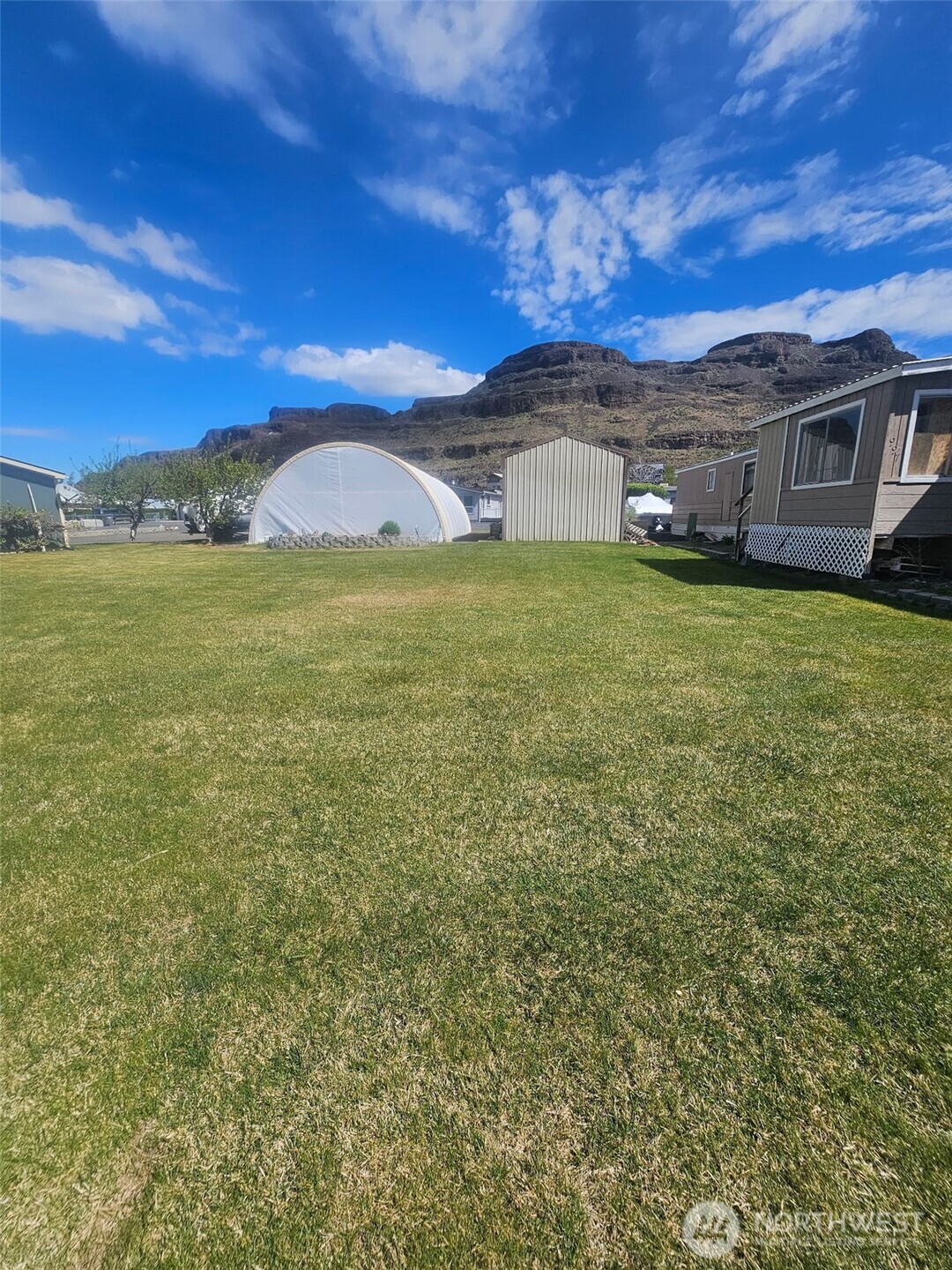 908 Hunter Avenue SW, Quincy, WA 98848