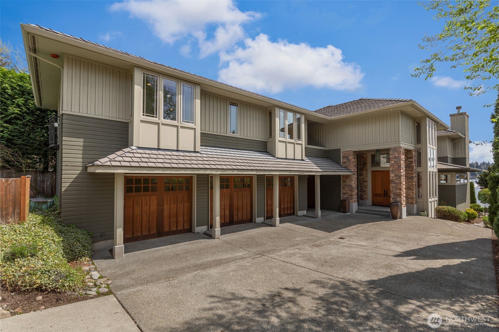 8551 NE Juanita Drive , Kirkland, WA 98034