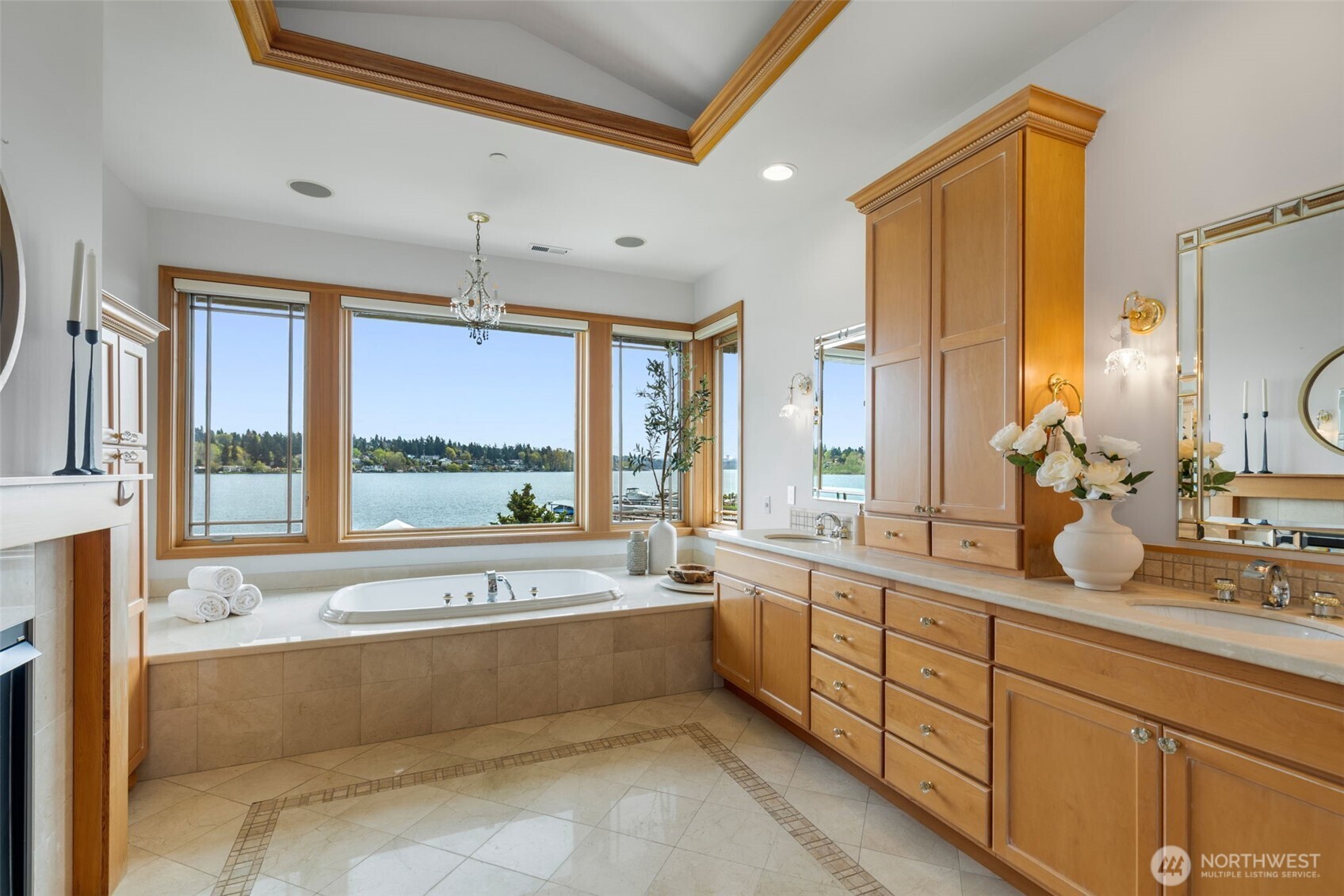 8551 NE Juanita Drive , Kirkland, WA 98034